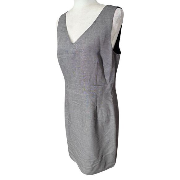 Ann Taylor Petite V Neck Lines Sheath Dress Size 14P - Picture 1 of 7
